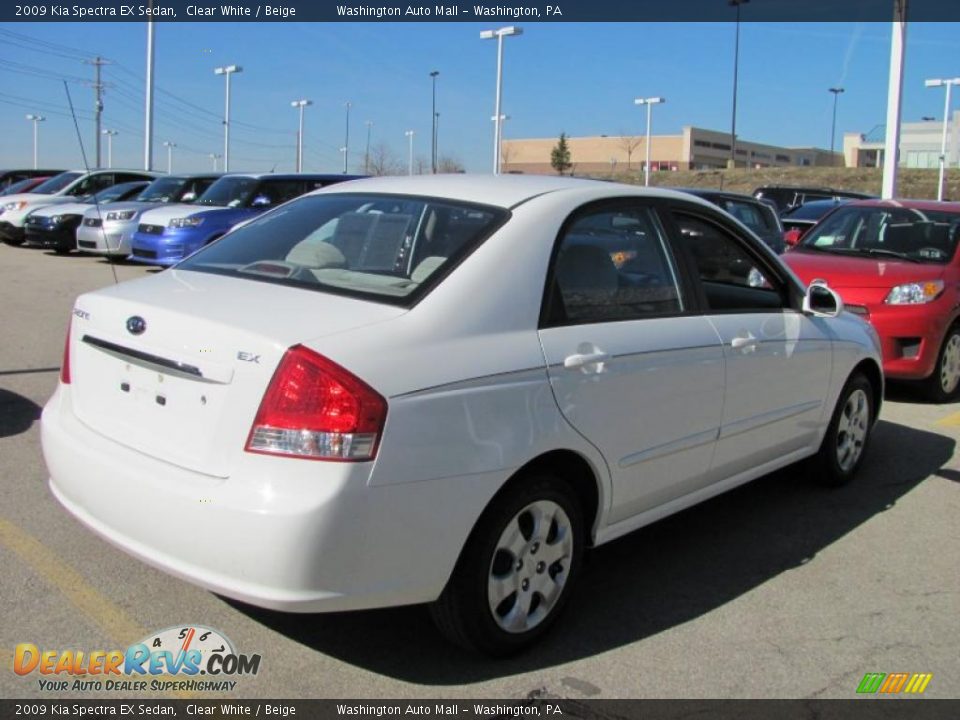 2009 Kia Spectra EX Sedan Clear White / Beige Photo #5