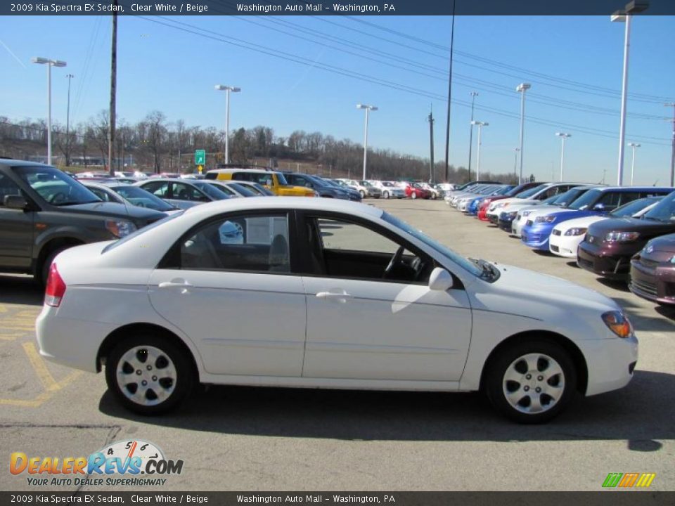 2009 Kia Spectra EX Sedan Clear White / Beige Photo #6