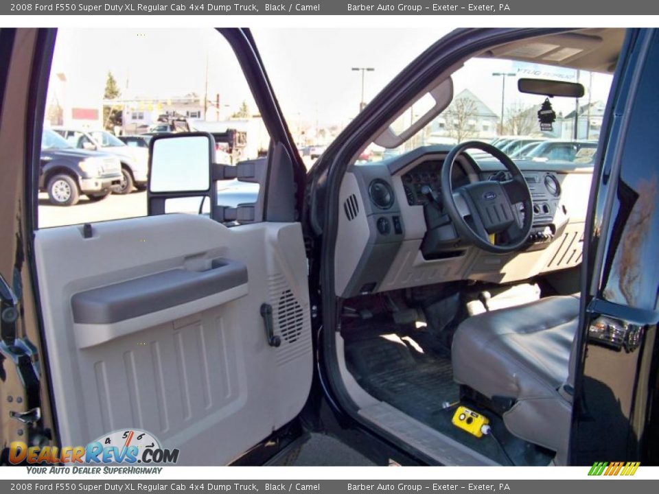 2008 Ford F550 Super Duty XL Regular Cab 4x4 Dump Truck Black / Camel Photo #18