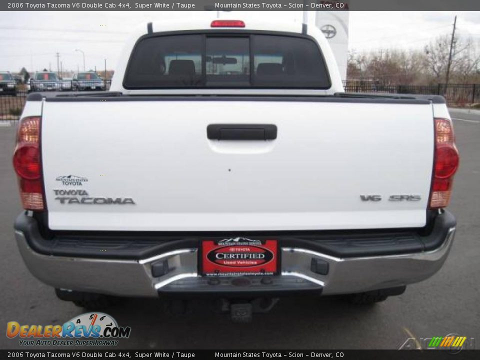 2006 Toyota Tacoma V6 Double Cab 4x4 Super White / Taupe Photo #3