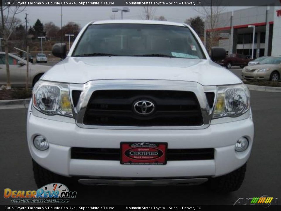 2006 Toyota Tacoma V6 Double Cab 4x4 Super White / Taupe Photo #6