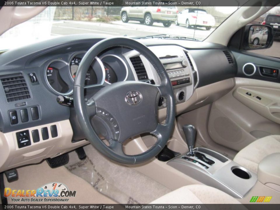 2006 Toyota Tacoma V6 Double Cab 4x4 Super White / Taupe Photo #14