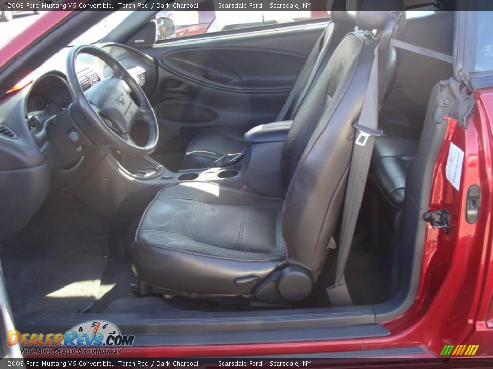 2003 Ford Mustang V6 Convertible Torch Red / Dark Charcoal Photo #12