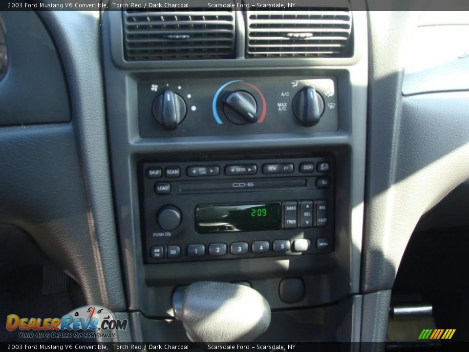 2003 Ford Mustang V6 Convertible Torch Red / Dark Charcoal Photo #20