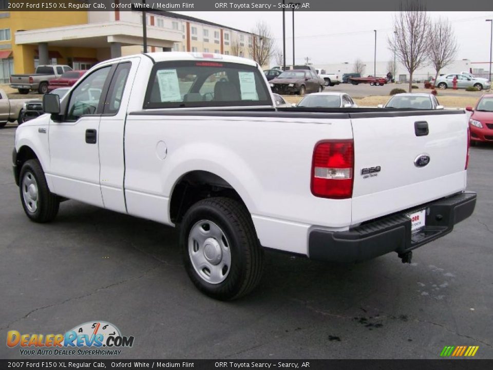 2007 Ford F150 XL Regular Cab Oxford White / Medium Flint Photo #3