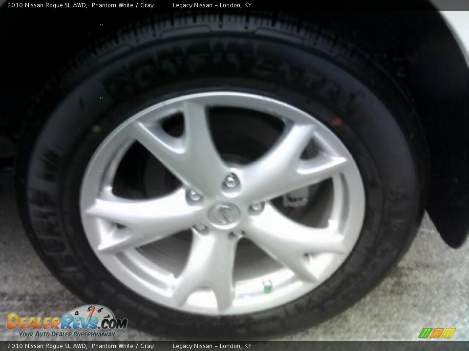 2010 Nissan Rogue SL AWD Phantom White / Gray Photo #12
