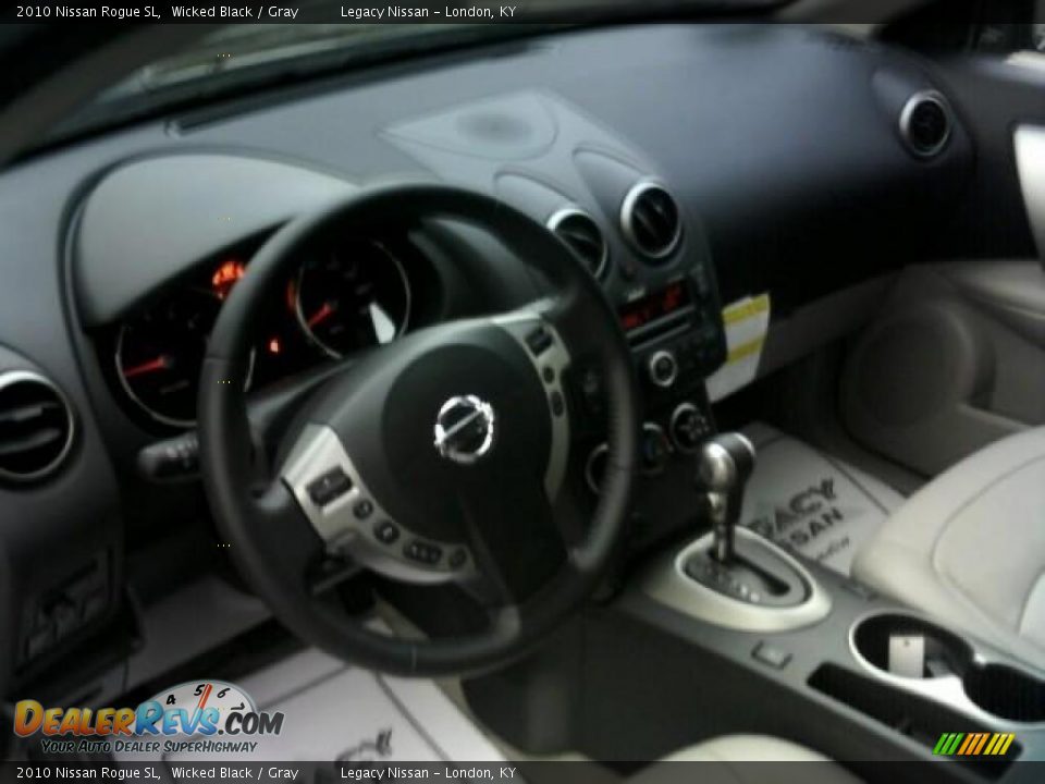 2010 Nissan Rogue SL Wicked Black / Gray Photo #10