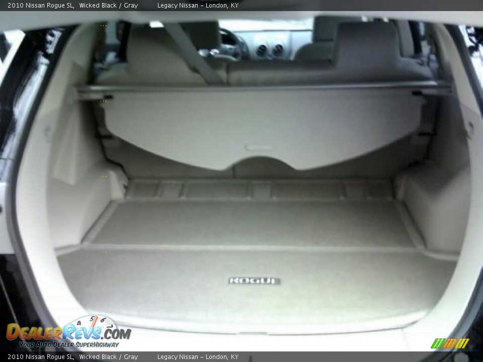 2010 Nissan Rogue SL Wicked Black / Gray Photo #13