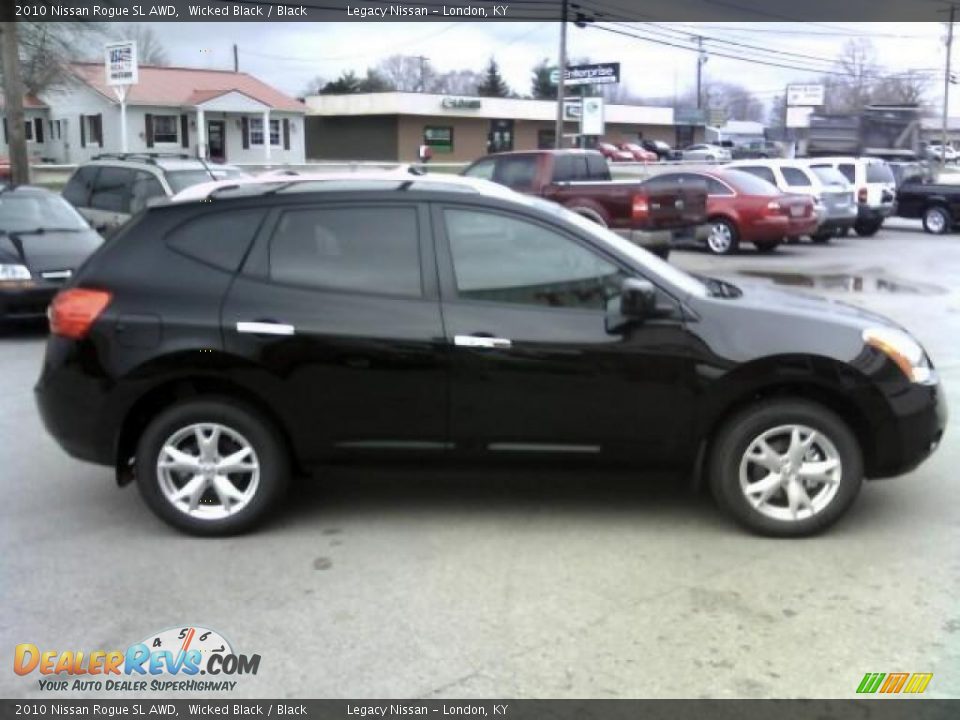 2010 Nissan Rogue SL AWD Wicked Black / Black Photo #4