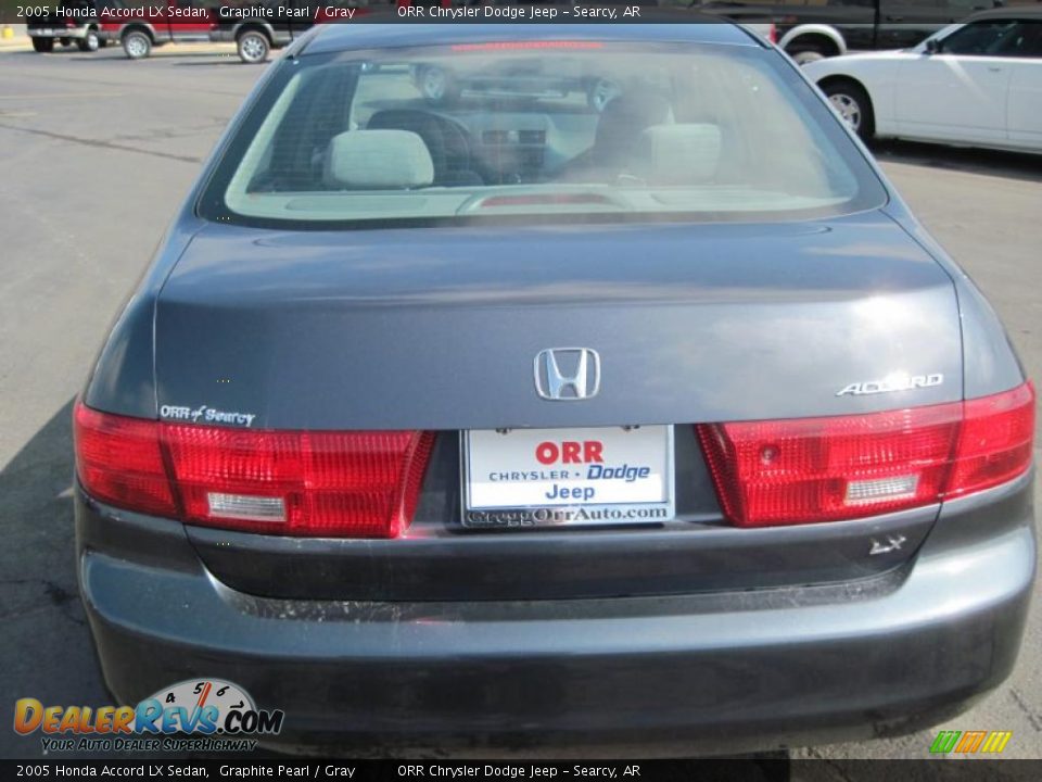 2005 Honda Accord LX Sedan Graphite Pearl / Gray Photo #12