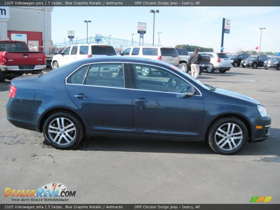 2005 Volkswagen Jetta 2.5 Sedan Blue Graphite Metallic / Anthracite Photo #4
