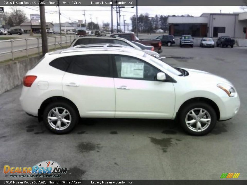 2010 Nissan Rogue SL AWD Phantom White / Gray Photo #4