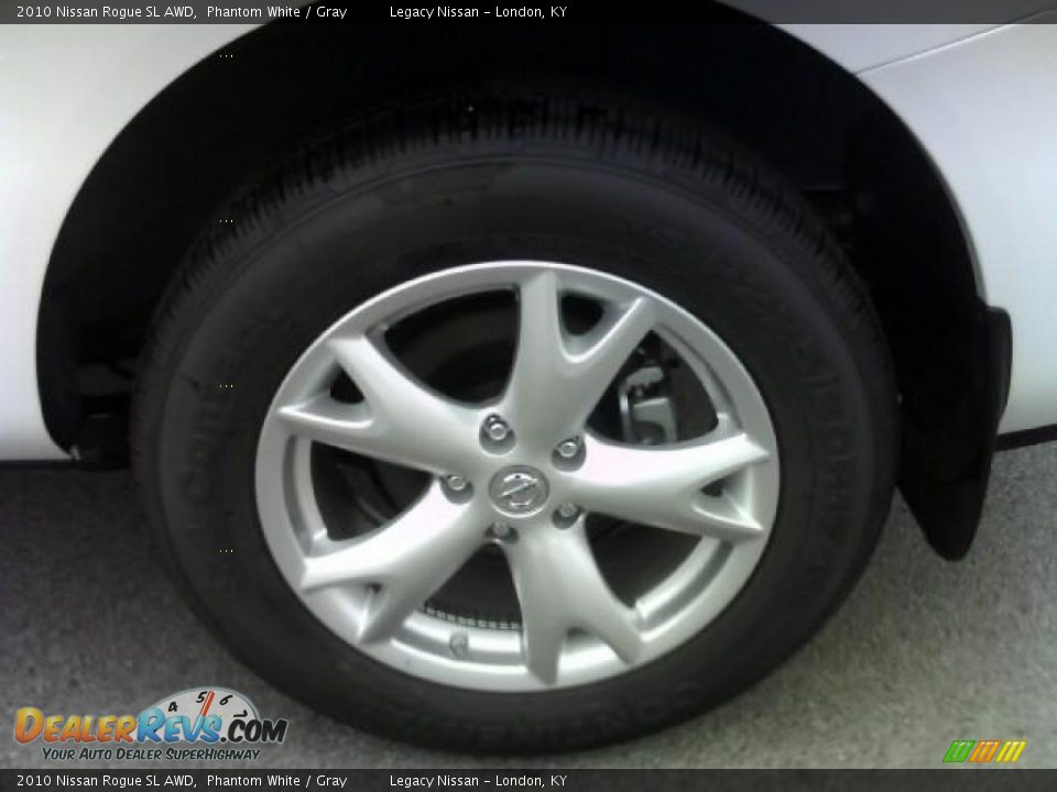2010 Nissan Rogue SL AWD Phantom White / Gray Photo #9