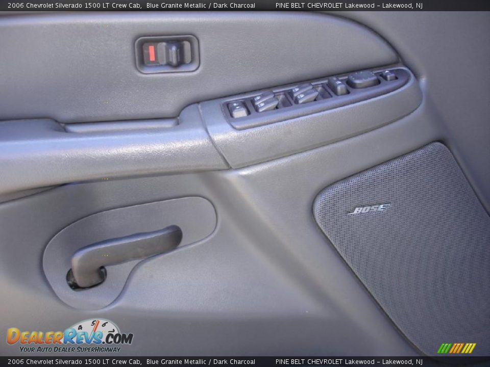 2006 Chevrolet Silverado 1500 LT Crew Cab Blue Granite Metallic / Dark Charcoal Photo #9