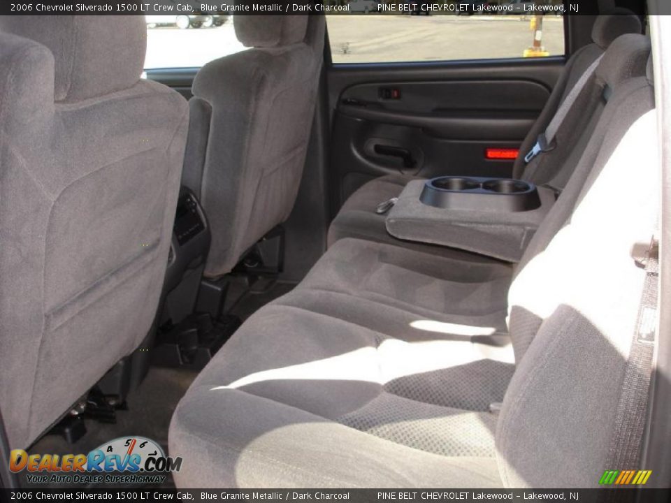 2006 Chevrolet Silverado 1500 LT Crew Cab Blue Granite Metallic / Dark Charcoal Photo #11