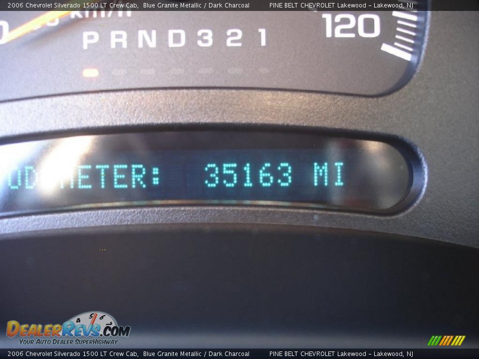 2006 Chevrolet Silverado 1500 LT Crew Cab Blue Granite Metallic / Dark Charcoal Photo #15