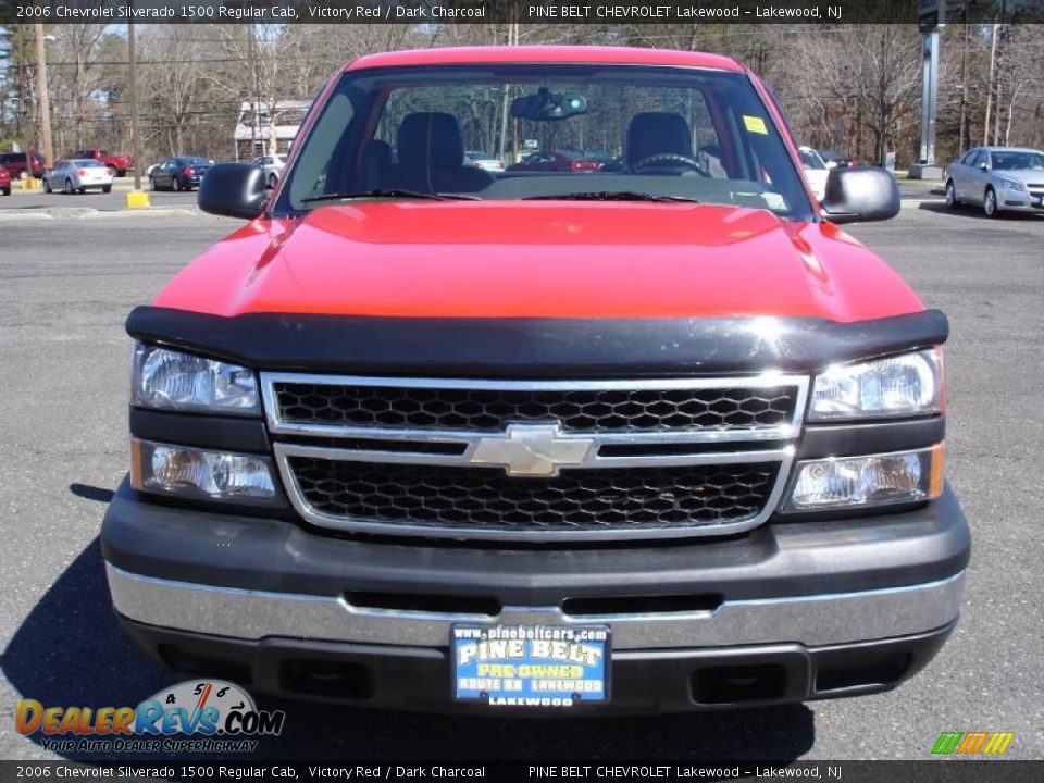 2006 Chevrolet Silverado 1500 Regular Cab Victory Red / Dark Charcoal Photo #2