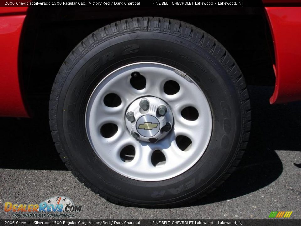 2006 Chevrolet Silverado 1500 Regular Cab Victory Red / Dark Charcoal Photo #8