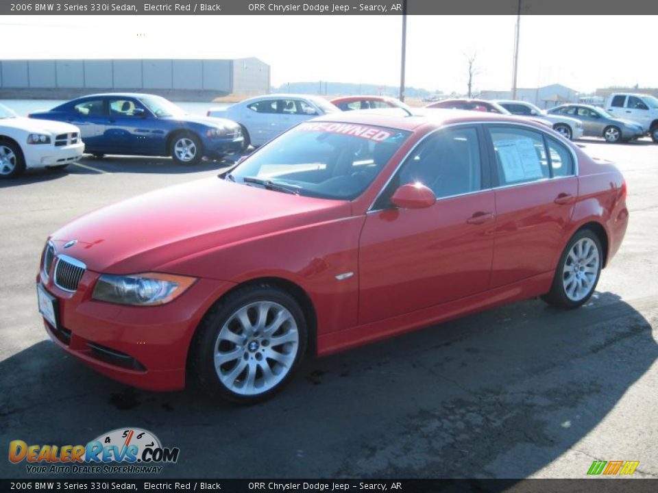 2006 BMW 3 Series 330i Sedan Electric Red / Black Photo #2
