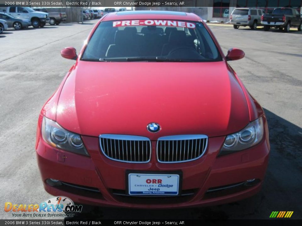 2006 BMW 3 Series 330i Sedan Electric Red / Black Photo #3