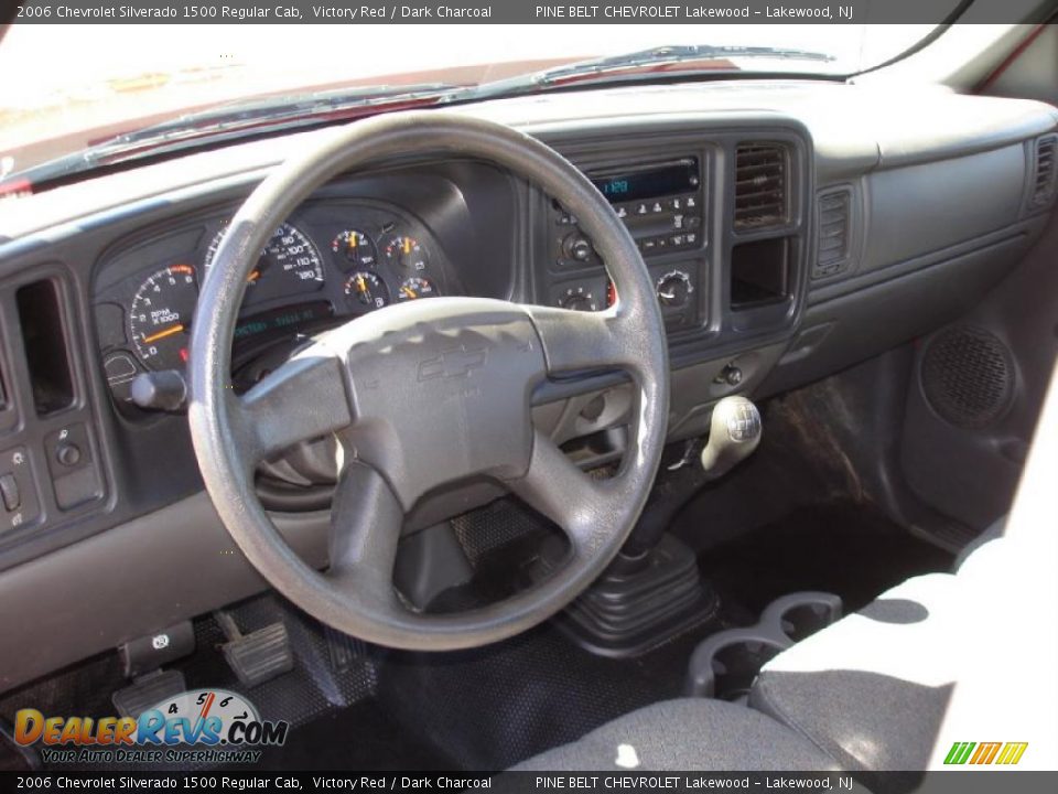 2006 Chevrolet Silverado 1500 Regular Cab Victory Red / Dark Charcoal Photo #13