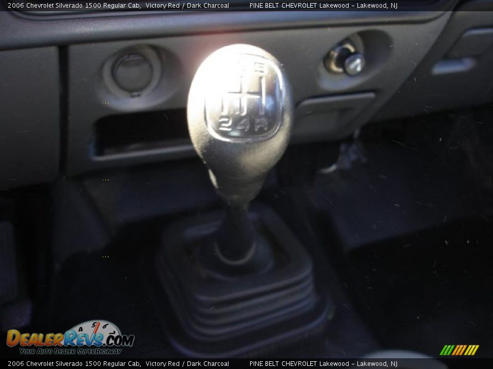 2006 Chevrolet Silverado 1500 Regular Cab Victory Red / Dark Charcoal Photo #14