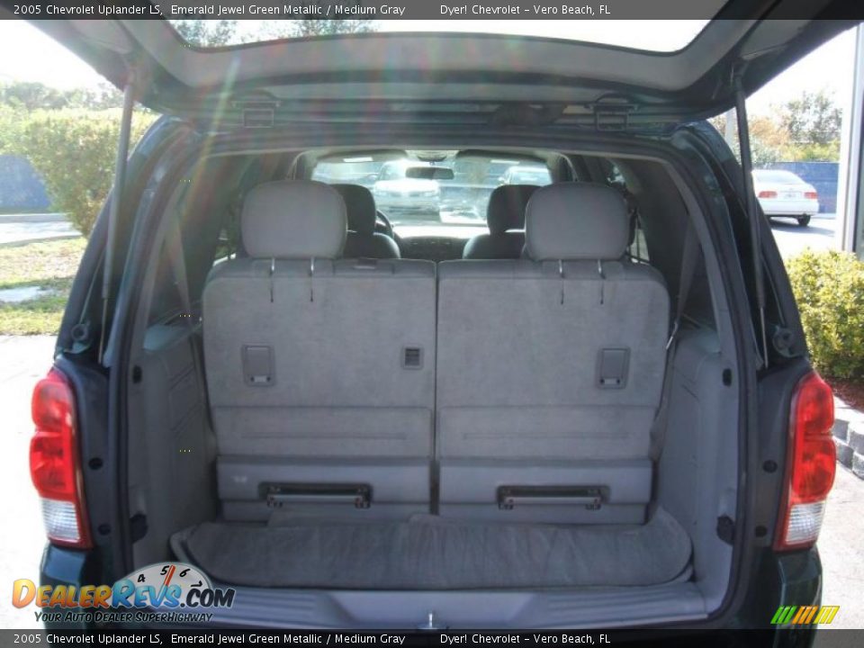 2005 Chevrolet Uplander LS Emerald Jewel Green Metallic / Medium Gray Photo #6