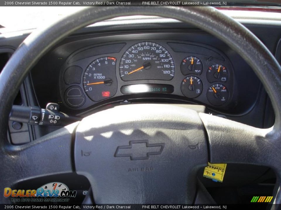 2006 Chevrolet Silverado 1500 Regular Cab Victory Red / Dark Charcoal Photo #16