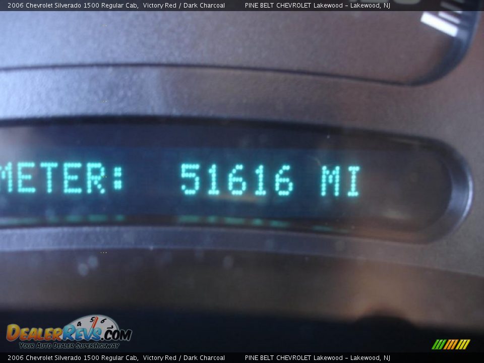 2006 Chevrolet Silverado 1500 Regular Cab Victory Red / Dark Charcoal Photo #17