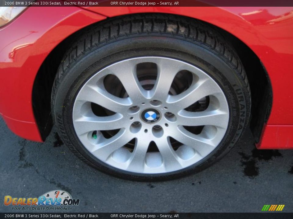 2006 BMW 3 Series 330i Sedan Electric Red / Black Photo #12