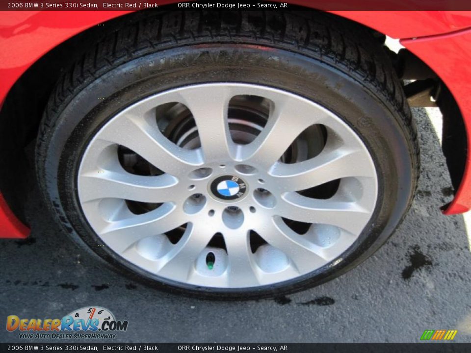 2006 BMW 3 Series 330i Sedan Electric Red / Black Photo #15