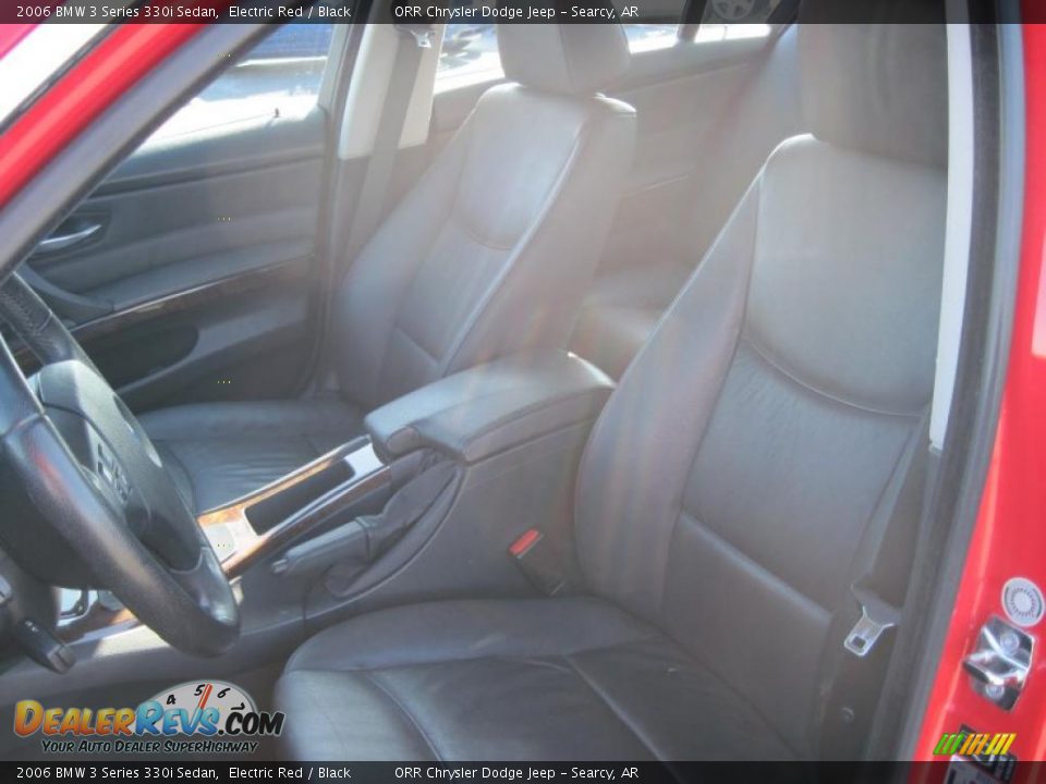 2006 BMW 3 Series 330i Sedan Electric Red / Black Photo #20