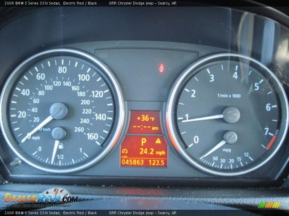 2006 BMW 3 Series 330i Sedan Electric Red / Black Photo #24