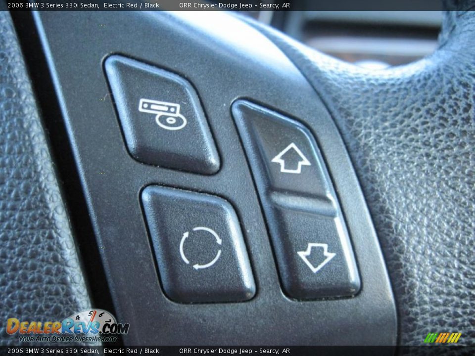 2006 BMW 3 Series 330i Sedan Electric Red / Black Photo #31
