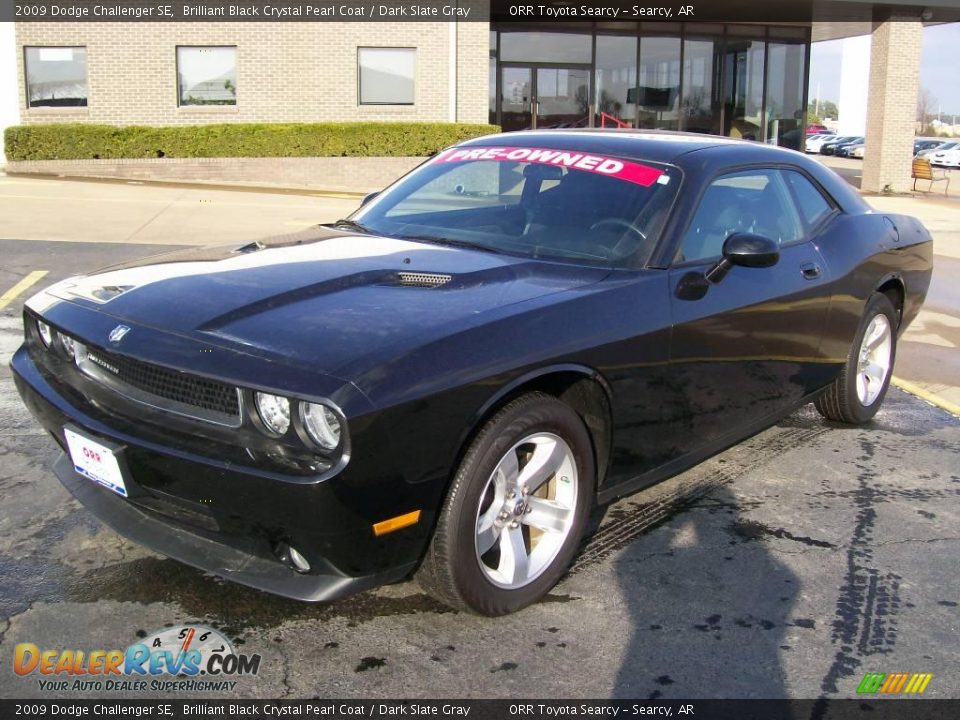 2009 Dodge Challenger SE Brilliant Black Crystal Pearl Coat / Dark Slate Gray Photo #2