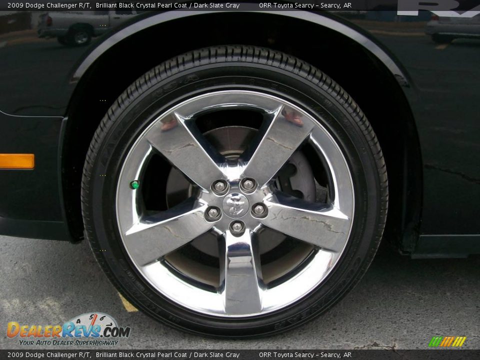 2009 Dodge Challenger R/T Brilliant Black Crystal Pearl Coat / Dark Slate Gray Photo #17