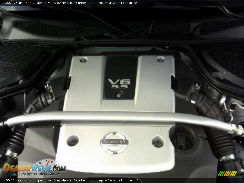 2007 Nissan 350Z Coupe Silver Alloy Metallic / Carbon Photo #15