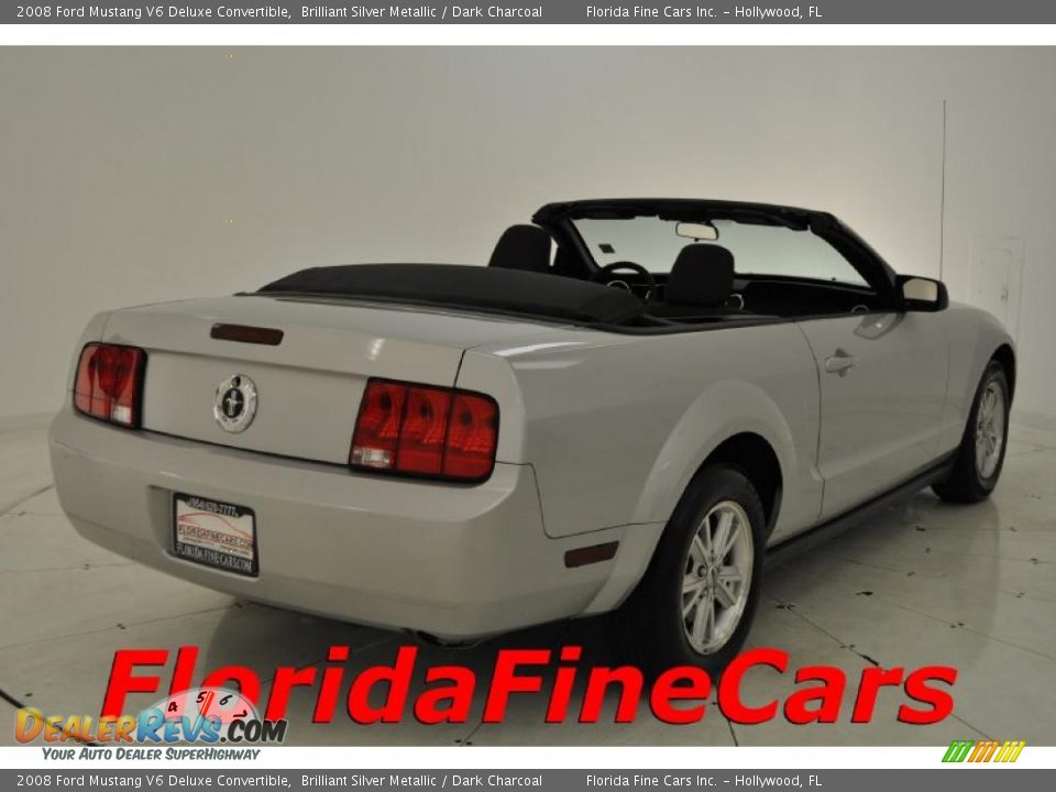 2008 Ford Mustang V6 Deluxe Convertible Brilliant Silver Metallic / Dark Charcoal Photo #2