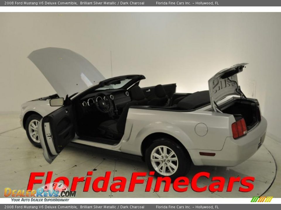 2008 Ford Mustang V6 Deluxe Convertible Brilliant Silver Metallic / Dark Charcoal Photo #8