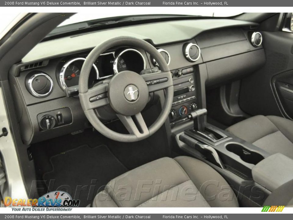 2008 Ford Mustang V6 Deluxe Convertible Brilliant Silver Metallic / Dark Charcoal Photo #13