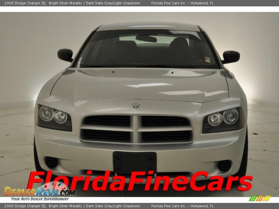 2006 Dodge Charger SE Bright Silver Metallic / Dark Slate Gray/Light Graystone Photo #5