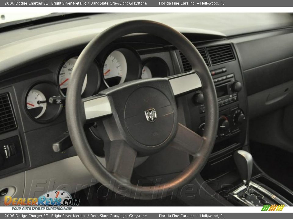 2006 Dodge Charger SE Bright Silver Metallic / Dark Slate Gray/Light Graystone Photo #15