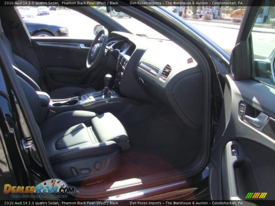 2010 Audi S4 3.0 quattro Sedan Phantom Black Pearl Effect / Black Photo #18