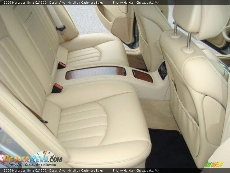2006 Mercedes-Benz CLS 500 Desert Silver Metallic / Cashmere Beige Photo #13