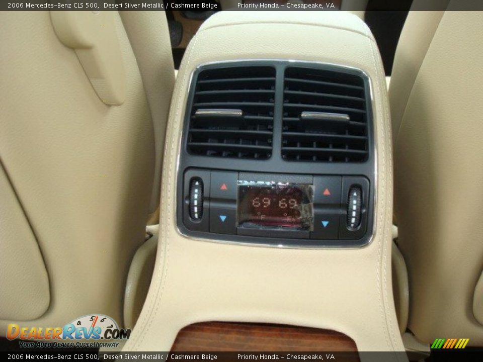 2006 Mercedes-Benz CLS 500 Desert Silver Metallic / Cashmere Beige Photo #14