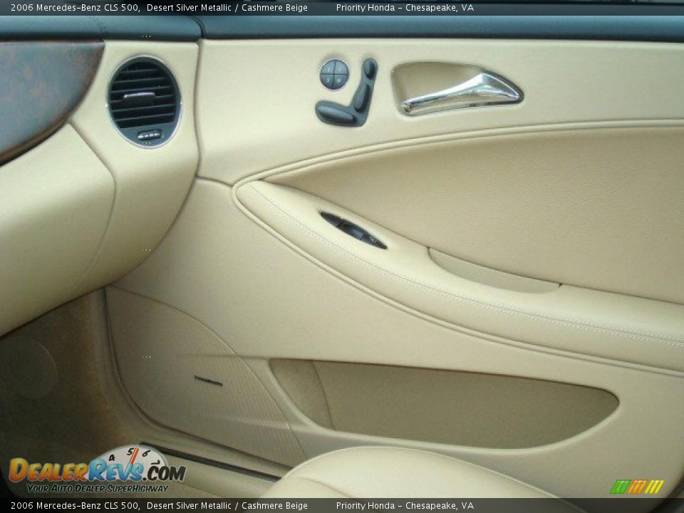 2006 Mercedes-Benz CLS 500 Desert Silver Metallic / Cashmere Beige Photo #23