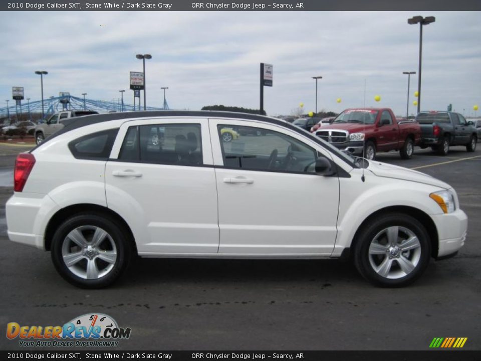 2010 Dodge Caliber SXT Stone White / Dark Slate Gray Photo #5