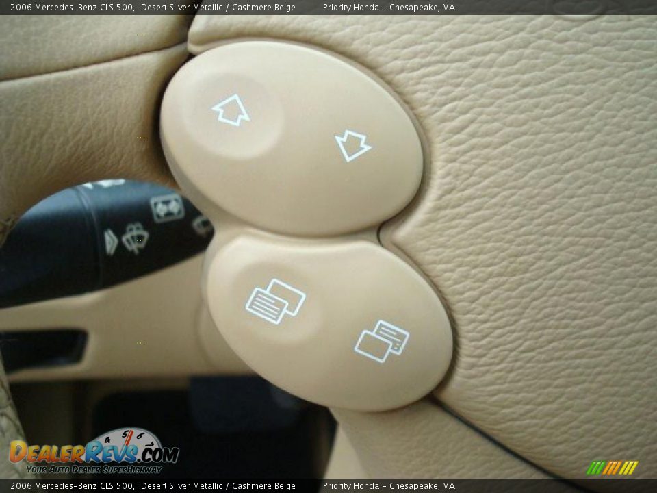2006 Mercedes-Benz CLS 500 Desert Silver Metallic / Cashmere Beige Photo #26
