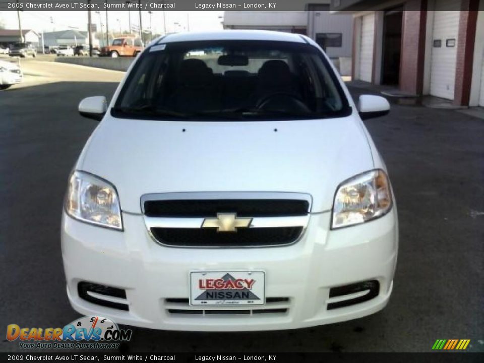 2009 Chevrolet Aveo LT Sedan Summit White / Charcoal Photo #2