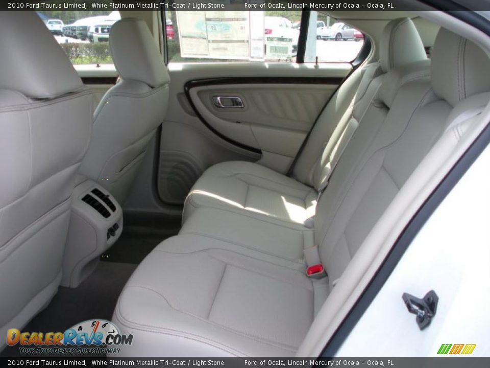 2010 Ford Taurus Limited White Platinum Metallic Tri-Coat / Light Stone Photo #6